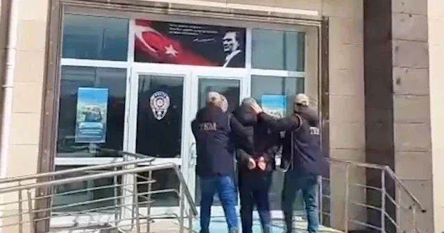 Yozgat’ta firari FETÖ hükümlüsü yakalandı VİDEO İZLE