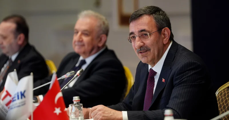 Cumhurbaşkanı Yardımcısı Yılmaz, Astana da Dünya Türk İş Konseyi Toplantısı nda konuştu