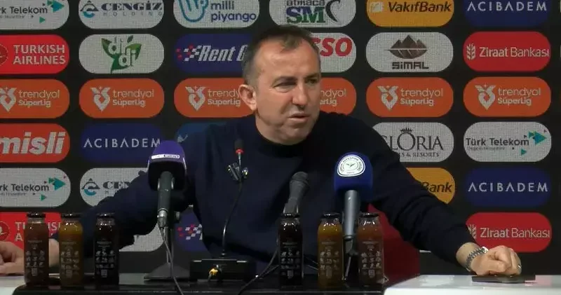 Çaykur Rizespor Teknik Direktörü Recep Uçar: 8 inci sıraya yükselmenin mutluluğunu yaşıyoruz