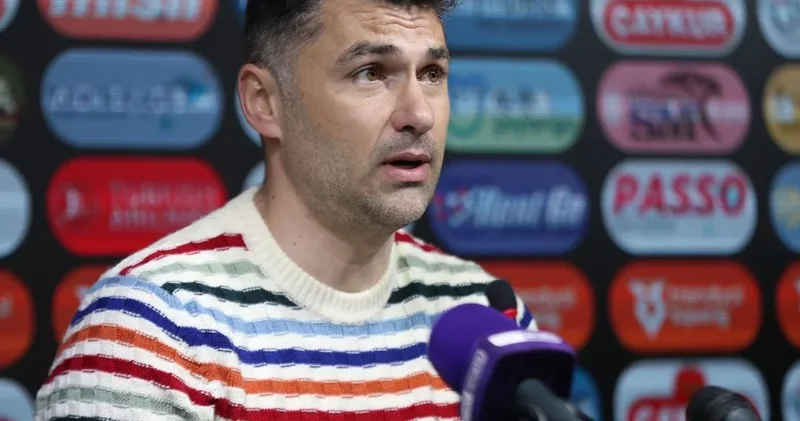 Çizgili kazağıyla çıktı Ferhat Gündoğdu dokunulmaz mı? diye sorup Hadi eyvallah diyerek çekti gitti