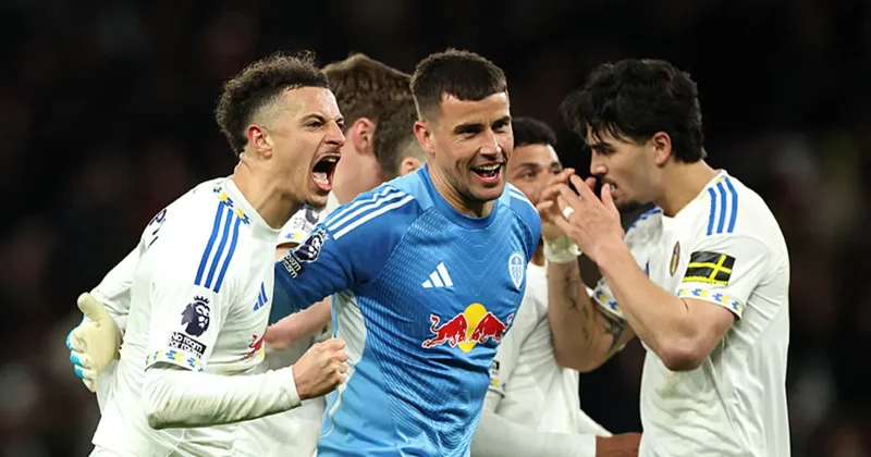 Leeds United, Manchester United’ı deplasmanda devirdi!