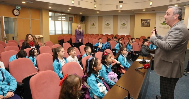 Osmangazi Belediyesi nden çocuklara yerel yönetim bilinci Geleceğin yöneticileri Osmangazi Meclisi nde Osmangazi de söz bu kez çocukların oldu Bursa Haberleri