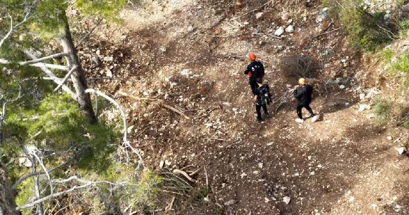 Dağda kaybolan kişinin imdadına dron yetişti