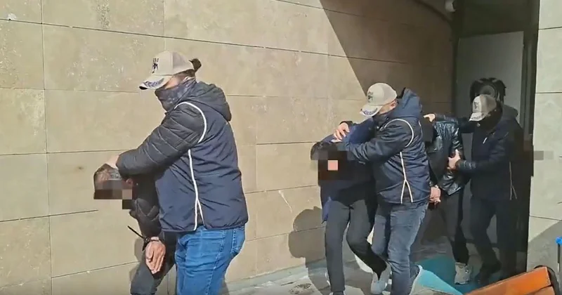 İki ilde eş zamanlı DEAŞ operasyonunda 5 tutuklama