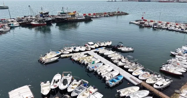 Av yasağı başlıyor Marmara da ağlar toplandı: Büyük teknelere av yasağı başladı Tekirdağ Haberleri