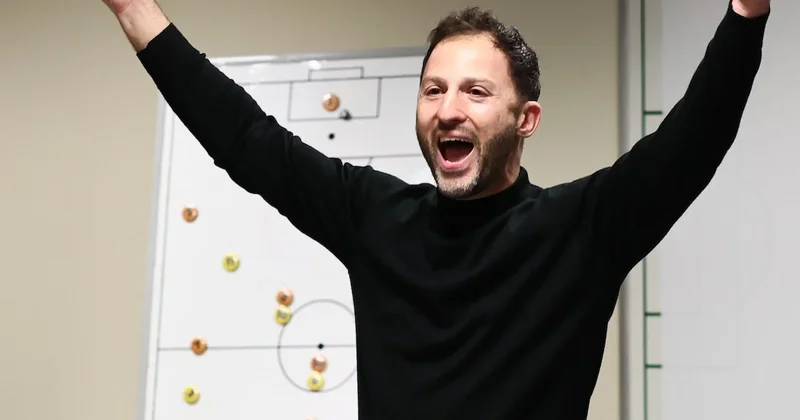 Sen neymişsin Tedesco! Santrforsuz aldığı sonuçlar, İtalyan teknik adamın farkını ortaya koydu Sözcü Gazetesi