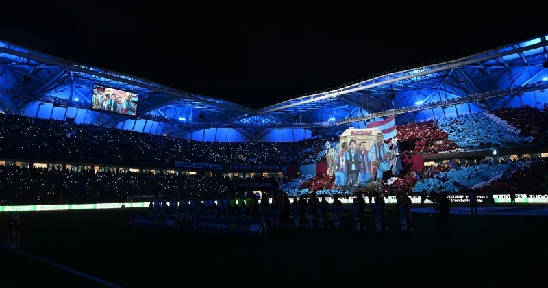 Trabzonspor dan taraftarlara büyük indirim: Başakşehir maçı biletleri 5 ve 10 TL Futbol Haberleri