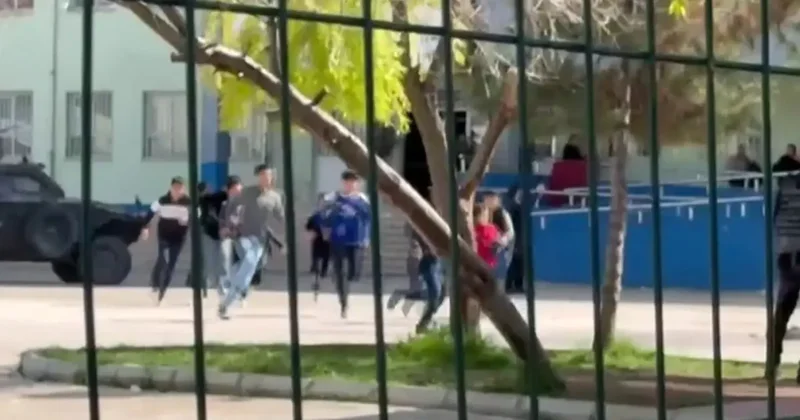 Son dakika Liseye girip diğer öğrencileri rehin aldı! Şanlıurfa da panik dolu sabah: 7 yaralı