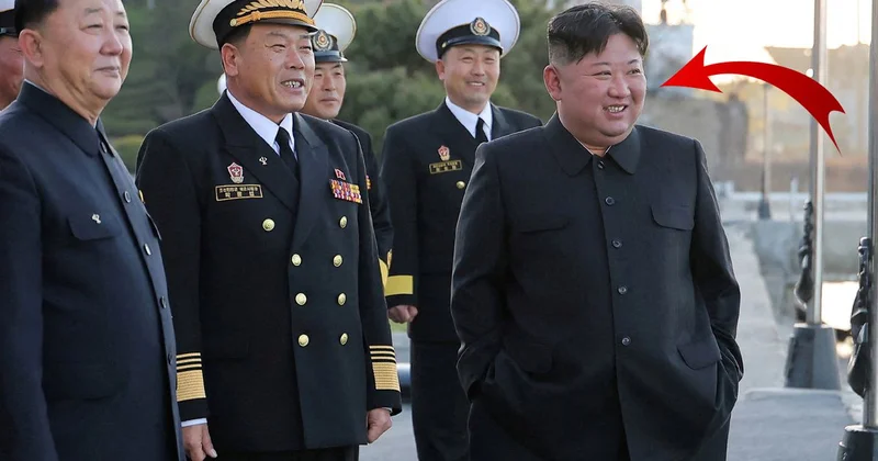 Gemiden atılan füze testini izleyen Kim in keyifli anları dikkat çekti