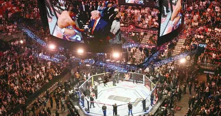 Beyaz Saray’a dövüş arenası