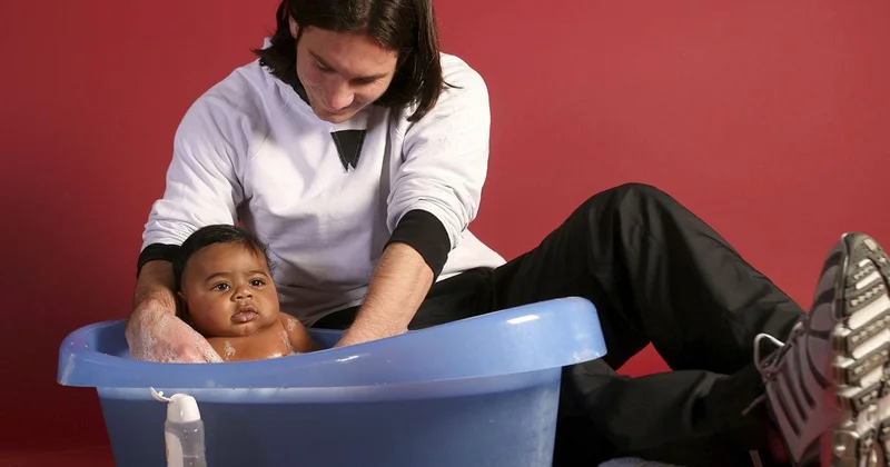 Yamal dan Messi nin kucağında çekildiği fotoğrafa ilk yorum