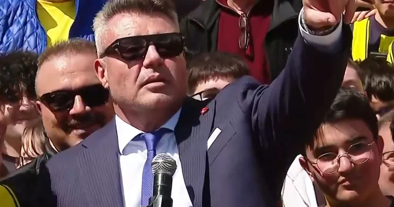 Saran dan sözünü kesen taraftarlara: Bak bir daha almam sizi maçlara, bir durun lan