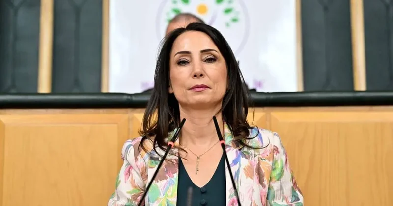 DEM Parti den dört tutuklu siyasetçi için çağrı! Belediyelere baskı süreci etkiliyor