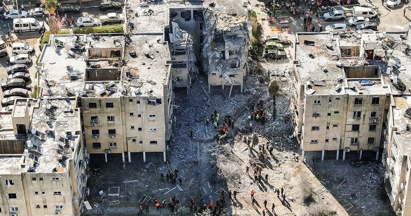 İran dan ABD İsrail e 270 Milyar Dolar Tazminat Talebi