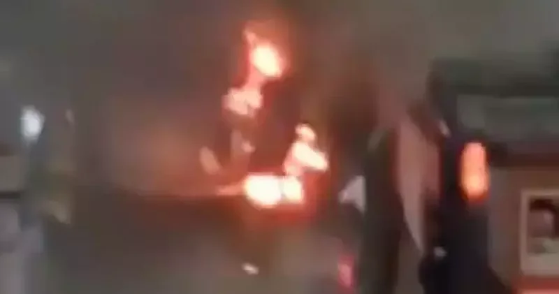 Taksim Metro İstasyonu nda asansörde yangın