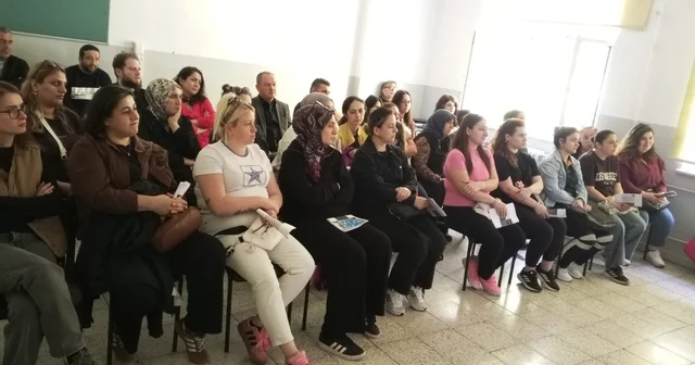 Velilere dijital çağ ve çocuk gelişimi semineri Zonguldak Haberleri
