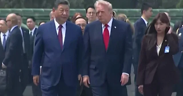Çin Devlet Başkanı Xi ve ABD Başkanı Trump’ın görüşmesinde Pekin deki hava kirliliği dikkatlerden kaçmadı VİDEO İZLE
