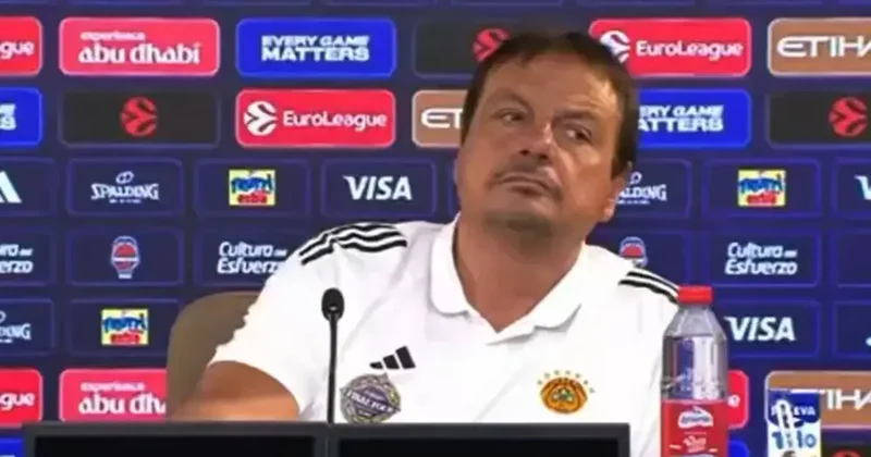 Ergin Ataman sinirlendi, basın toplantısını terk etti! İşte kızdıran o soru... Fanatik Gazetesi Basketbol Haberleri Spor