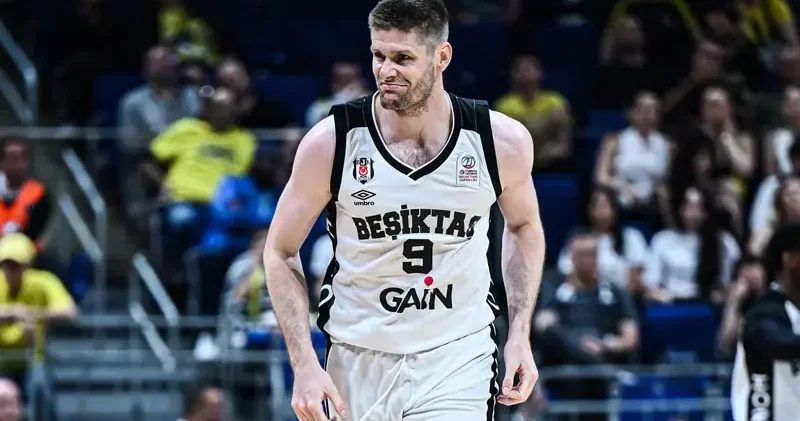 Conor Morgan: Play offlara böyle güzel bir galibiyetle başladığımız için mutluyuz