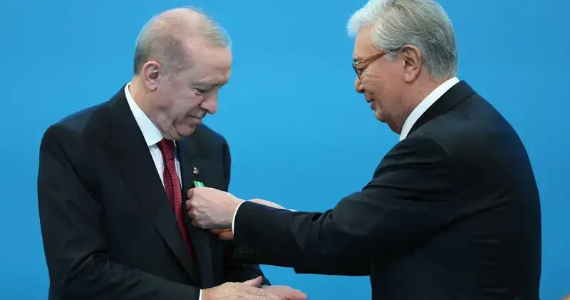 Cumhurbaşkanı Erdoğan a Kazakistan da Ahmet Yesevi Özel Devlet Nişanı