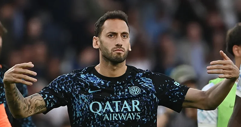 Hakan Çalhanoğlu, Inter de bir kupa daha kazandı!
