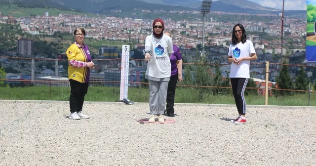 Karabük te özel çocuk anneleri bocce etkinliğinde buluştu Karabük Haberleri
