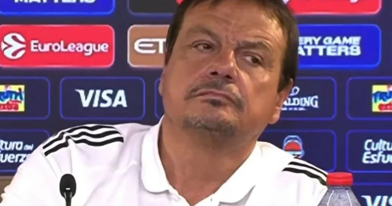 Ergin Ataman ı delirten soru! Basın toplantısını terk etti