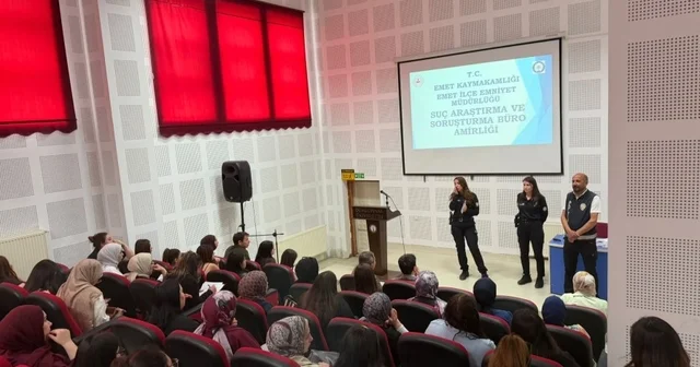 Emet MYO da KADES uygulaması ve dolandırıcılıkla mücadele eğitimi Kütahya Haberleri