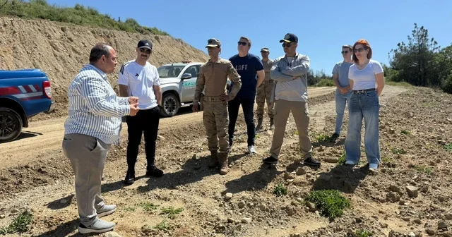 Tarihe tanıklık eden Mustafa Kemal Yürüyüş Yolunda incelemelerde bulunuldu Çanakkale Haberleri