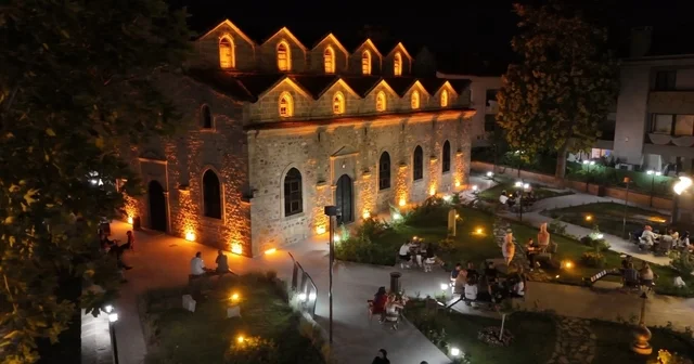 Türkiye nin ilk koku müzesi Isparta da 4 bin 500 yıllık parfüm formülü sergileniyor Misparta Koku Medeniyeti ndeki dünyanın en eski parfüm formülü dikkat çekiyor Isparta Haberleri