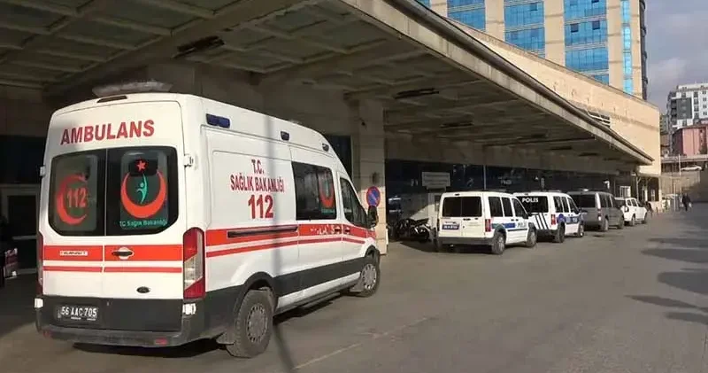 Pansiyonda rahatsızlanan 16 öğrenci hastaneye kaldırıldı