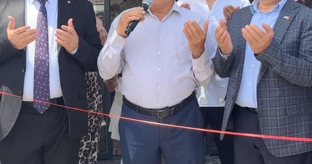 Cehaletin böylesi: Fethiye de meyhane açılışını duayla yaptılar CHP li Fethiye Belediye Başkan Yardımcısı Uysal, açılışta yaptığı konuşmada bereketli ve hayırlı kazanç diledi Muğla Haberleri