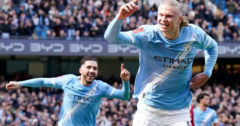 Kim Şampiyon olacak? Manchester City, Arsenal in peşini bırakmıyor