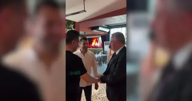 Cehaletin bu kadarına da pes: CHP’li ismin de katıldığı meyhaneyi dualarla açtılar