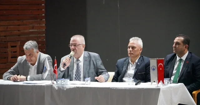 Edremit Belediyesi halk buluşmalarını sürdürüyor Başkan Ertaş vatandaşları dinlemeye devam ediyor Balıkesir Haberleri