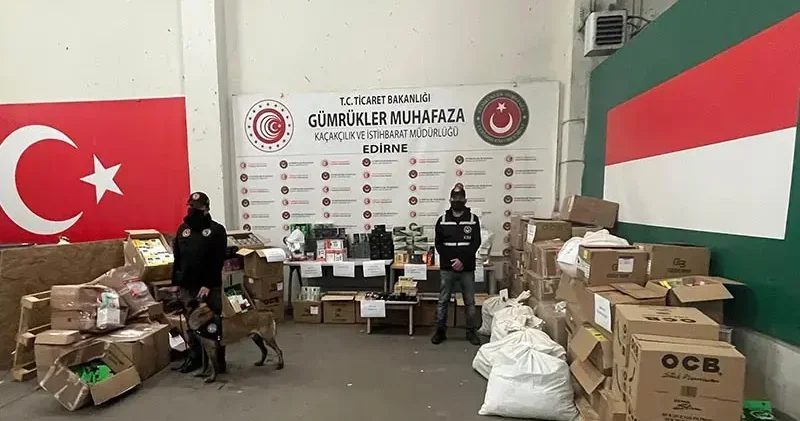Kapıkule de TIR da uyuşturucu ve çok sayıda kaçak sigara malzemeleri ele geçirildi