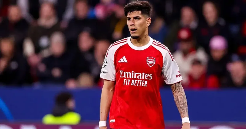 Süper Lig devi yeni stoperini Arsenal de buldu!