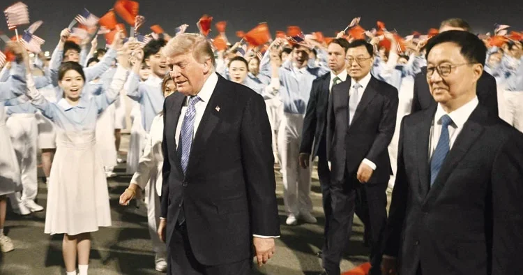 Dünyanın gözü Pekin’de... ABD Başkanı Trump, Çin’de