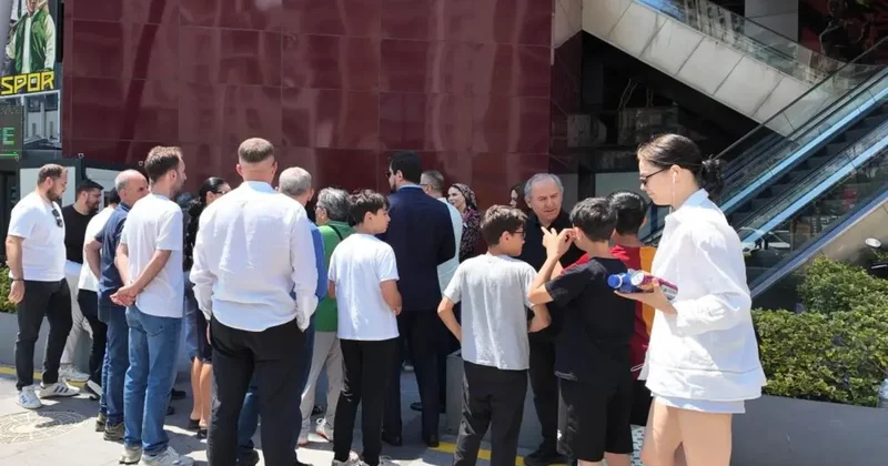 Esenyurt ta 15 yıldır dairelerini alamayan konut mağdurları eylem yaptı