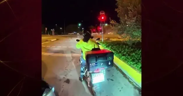 İstanbul da korkutan kaza! İki araç bir anda alev topuna döndü