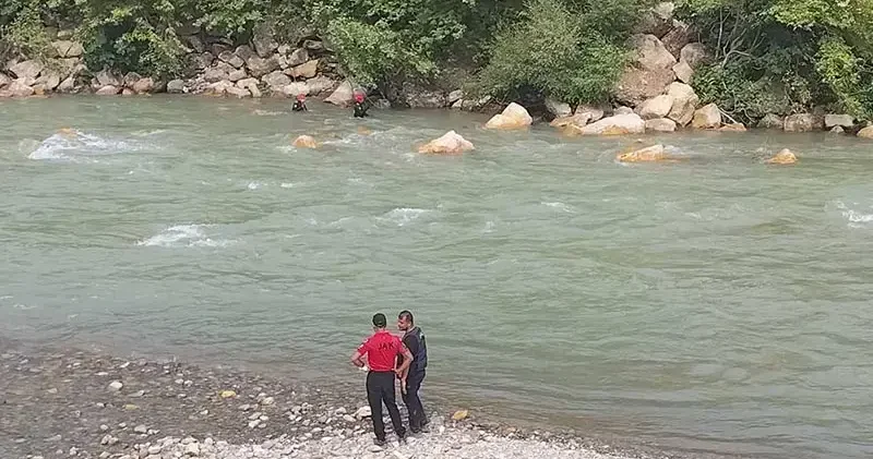 Çayda kaybolan Ahmet aranıyor