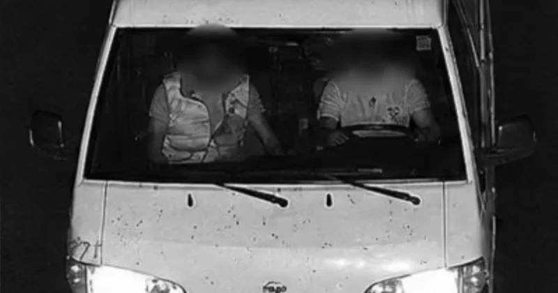 İstanbul da film gibi olay: İki çocuk çaldıkları araçlarla şehir turu yaptı Sözcü Gazetesi
