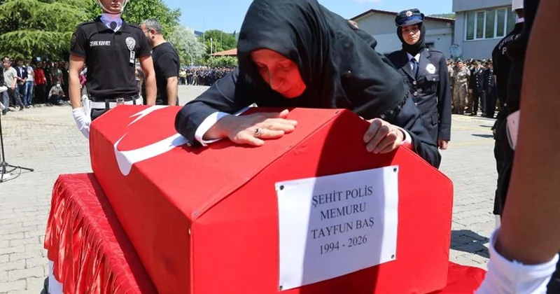Şehit Polis Tayfun Baş a Veda; Eşi Gözyaşlarına Boğuldu