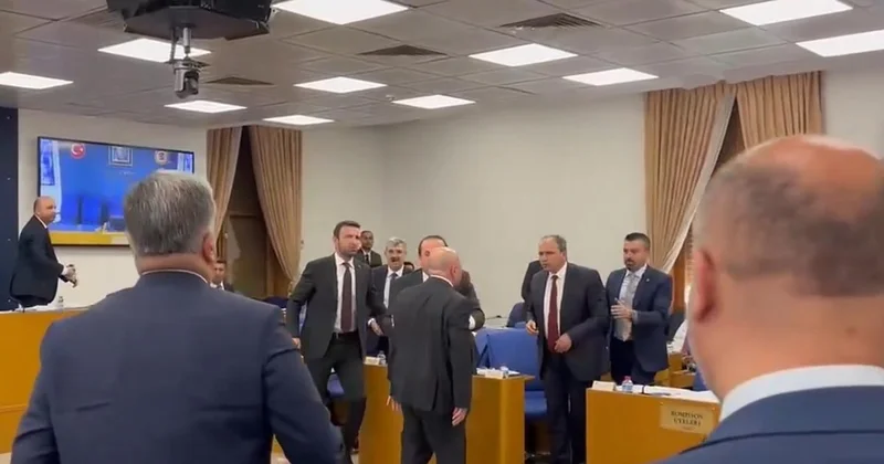 AKP li Güneş ve İYİ Partili Usta arasında gerginlik Sözcü Gazetesi