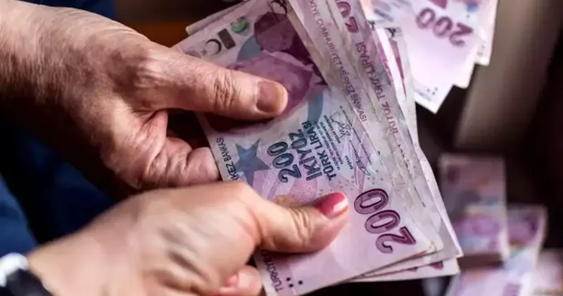 Milyonlarca emekli merakla bekliyordu 3 bin 552 liralık zam kabul edildi