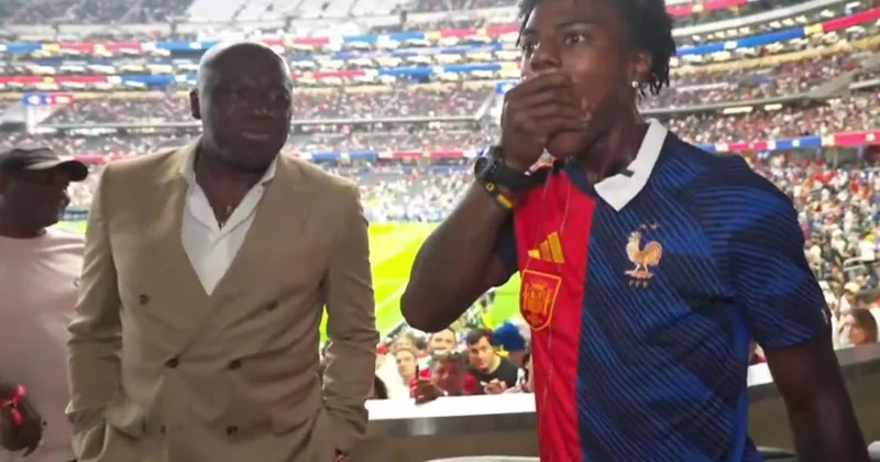 Mbappe nin babası oğlunu bir kalemde harcadı
