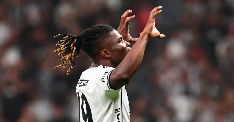 Beşiktaş ın bonservisini almadığı oyuncu kıskançlık krizine girdi! Sözcü Gazetesi