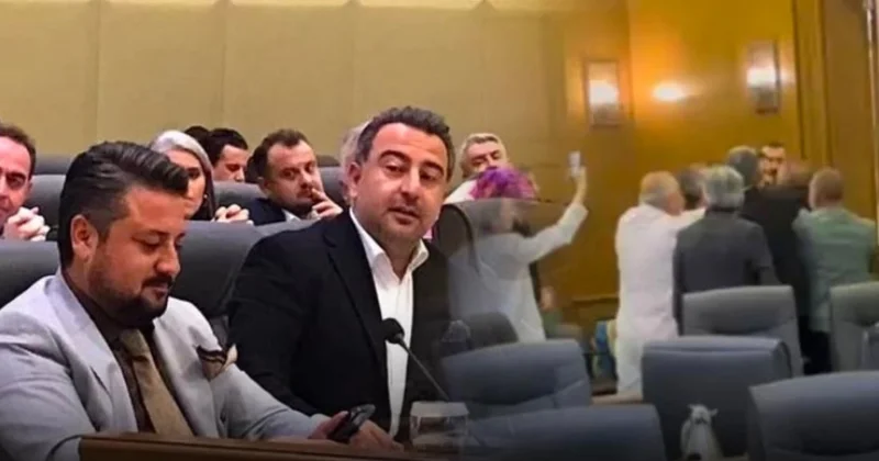 AKP li meclis üyesinden İsmet İnönü ye hakaret! CHP Grubu salonu terk etti Sözcü Gazetesi