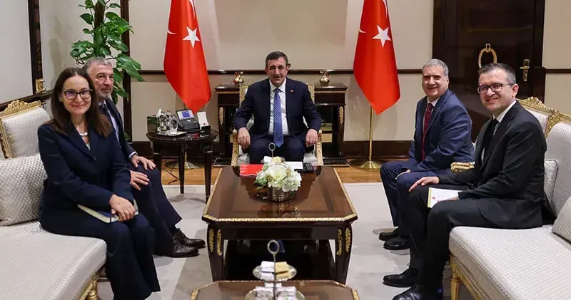 Cevdet Yılmaz: Dünya Bankası Türkiye direktörleri ile görüştü
