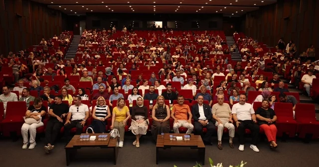 Merkezefendi Engelsiz Yaşam Akademisi nde yılsonu coşkusu yaşandı Denizli Haberleri Habertürk Yerel Haberler